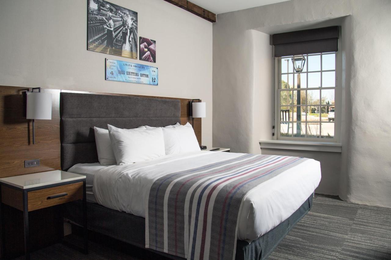 Hotel Millwright Amana Εξωτερικό φωτογραφία